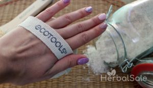 Щетка для сухого массажа на EcoTools iHerb
