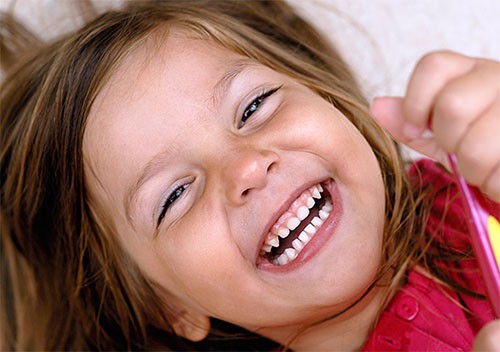 Зубная фея от Nature's Plus Animal Parade лучше всего подходит для укрепления детских зубов и предотвращения кариеса